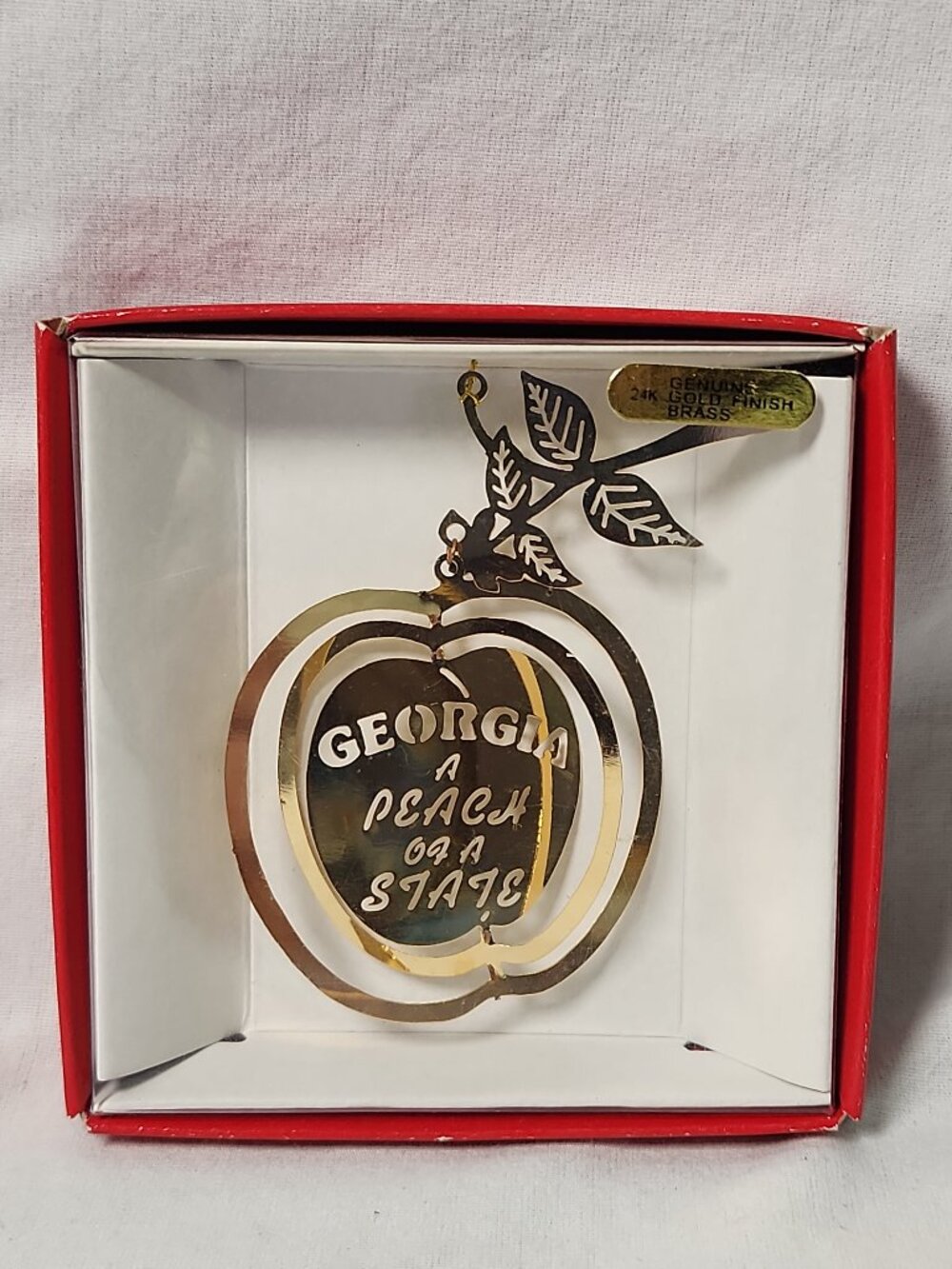 Vintage Nations Treasures Georgia A Peach of a State Brass Ornament 24K Gold NIB